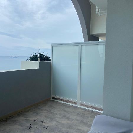 Bari Nalasia Beach Apartment Екстер'єр фото