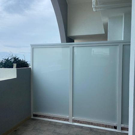 Bari Nalasia Beach Apartment Екстер'єр фото