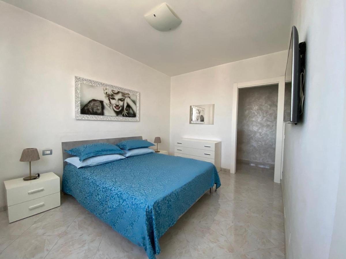 Bari Nalasia Beach Apartment Екстер'єр фото