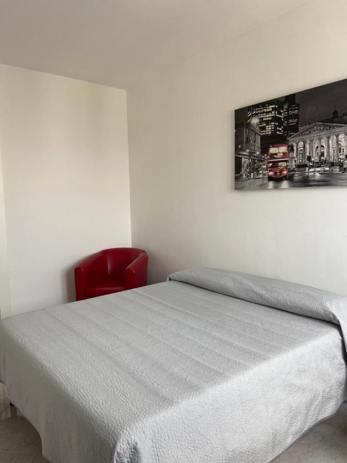 Bari Nalasia Beach Apartment Екстер'єр фото